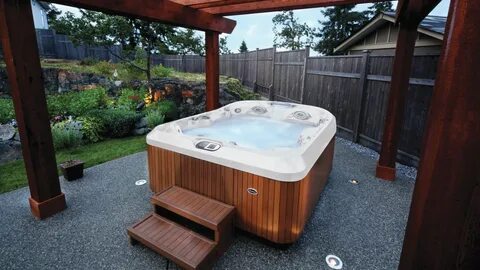 How to Know When it's Time to Upgrade to a New Hot Tub - Tex