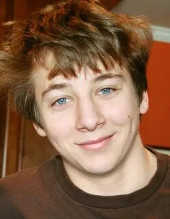 Jeremy Allen White bio, workout, age, tattoos & news Jeremy 