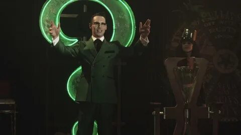 caitlyn ✨ no Twitter: "Riddler in his riddle factory was a L