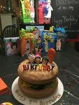 Bob's Burgers Birthday Bobs burgers, Burger cake, Burger par