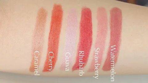 Burt's Bees Lip Shimmer Lip color balm swatches in Caramel, 