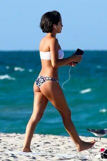 Isabela moner ass 61 Hottest Isabela Moner Big Butt Pictures