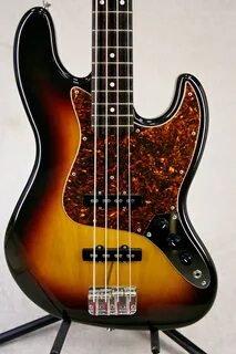 купить Fender Jazz Bass