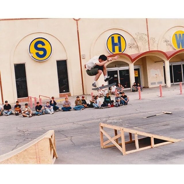 Jeremy Klein on Instagram: "Here's a kickflip in El Paso Texas, f...