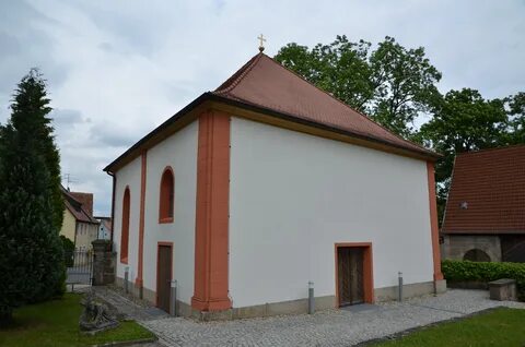 File:Emskirchen Auferstehungskirche 003.jpg - Wikimedia Comm