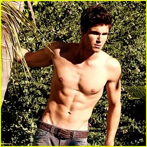 Robbie Amell Photos, News and Videos Just Jared Page 10