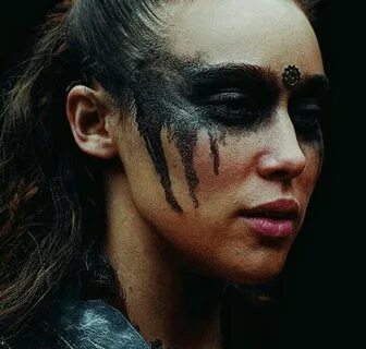 Alycia Debnam-Carey as Commander Lexa on The 100 Warrior mak