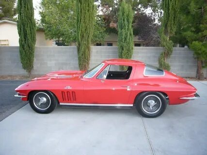 1966 C2 Corvette Image Gallery & Pictures