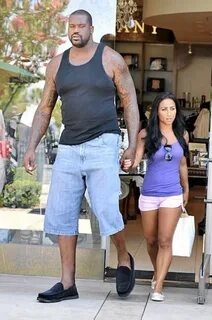 Shaq Tall. Girlfriend Short. PIC - The Hoop Doctors