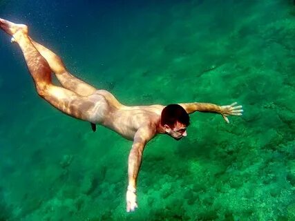 Candid Naked Guys Underwater stobezki-literatur.eu