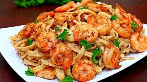 Skinny Cajun Shrimp Alfredo Pasta Recipe - Healthy Alfredo p