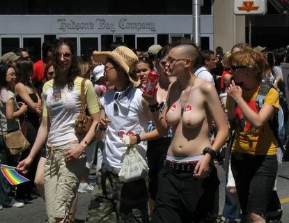 File:2007 Toronto Pride.jpg - Wikimedia Commons