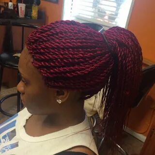 Senegalese twist with burgundy color Twist braid hairstyles,