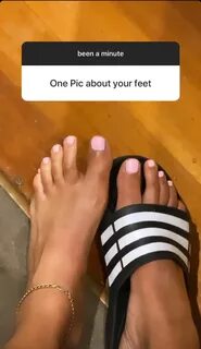 Liz Cambage's Feet wikiFeet