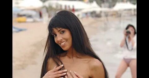 Yasmine Lafitte, Ã... Pour discuter librement de the voice ici en toutes li...