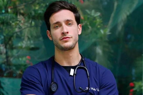 Instagram’s 'Hot Doctor' is posting for your health’s sake S