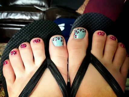 Pin by Shantel Lewis on Nails Cheetah toe nails, Toe nails, 