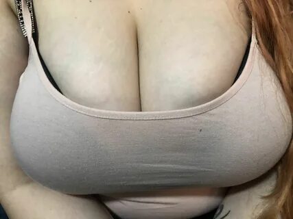 F cups boob