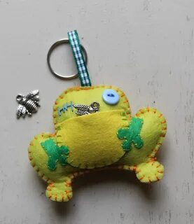 Frog Keychain Key ring Tooth fairy pocket FREE GIFT small Et