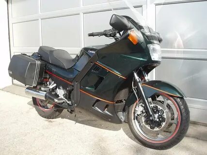 Мотоцикл Kawasaki 1000 GTR 1989 - поясняем вопрос