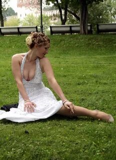 Candid Legs Twitterissä: "Beautiful Blonde Bride Showing Her