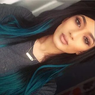 @msirsah is Keeping it Teal 🐬 in her @kyliejenner 180g 20" #