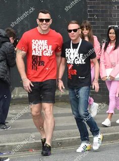 Keegan Hirst Antony Cotton Redaktionellt stockfoto - stockbi