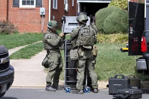FBI SWAT Team Trains in Waverly Hills ARLnow - Arlington, Va