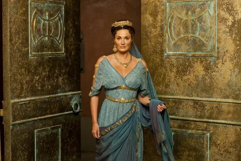 Atlantis Roman fashion, Roman dress, Fashion
