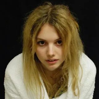 50 Hot Hannah Murray Photos - 12thBlog