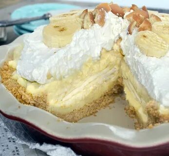 Old-Fashioned Banana Cream Pie-Just like Grandma's (With Vid