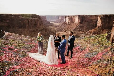 Extreme Wedding Photos Capture a Couple Marrying 400 Feet in