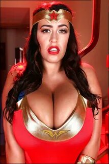 The Real Wonder Woman - 17 Pics xHamster