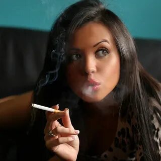 #cigarette #smoker #smoking #smokinggirl #girlswhosmoke #smo