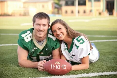 adorable couple! great pictures Football engagement pictures