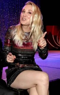 Kaley Cuoco Kaley cuoco, Kayley cuoco, Beautiful celebrities.