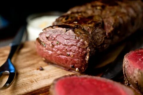 Beef Tenderloin Sauce - Beef Tenderloin with Parmesan Cream 