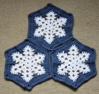 Crochet a snowflake granny square! Crochet hexagon, Crochet 