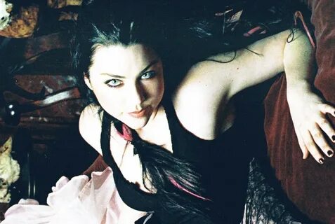 Picture of Amy Lee in General Pictures - amy-lee-1316650252.
