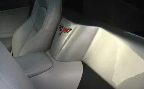 Тюнинг Corvette C6 05-13 Накладка на заднюю панель за сидень