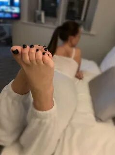 Eva Rose Feet 🇬 🇧 🌹 (@Eva_Rose_Feet) Twitter