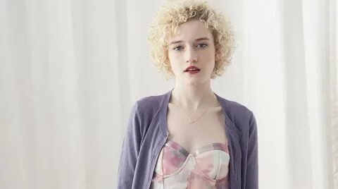 Julia Garner image