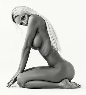 Frenchie davis nude pic 🔥 Singer Frenchie Davis shocks follo
