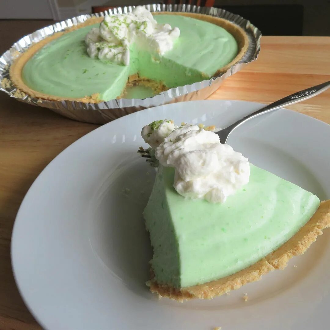 Marie Alice Rayner в Instagram: "Fluffy Key Lime Pie. 