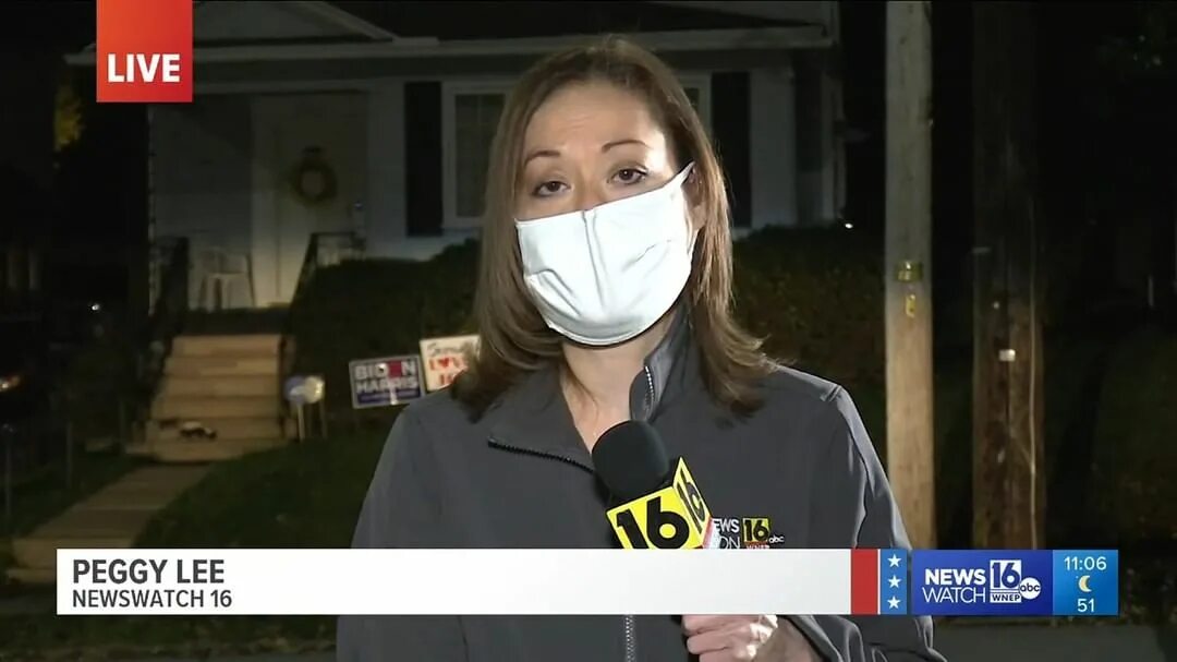 Our Peggy Lee had a special skunk guest photobomb a recent live report in S...