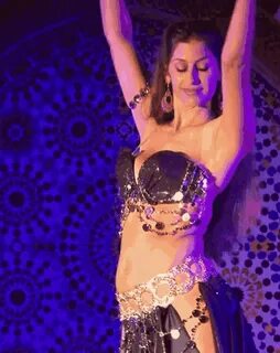 Belly Dance Dancing GIF - Belly Dance Dancing Moves - Discov