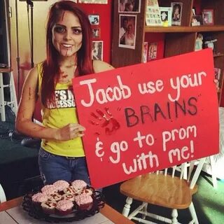 promposal idea! Cute prom proposals, Funny prom, Prom propos