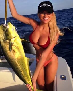 MARY PATRICIA в Твиттере: "Bikini woman catch fish Flow me a