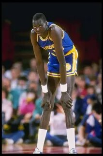 Former UB, NBA star and humanitarian Manute Bol dies at 47