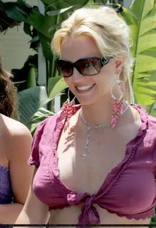 Britney spears boob size
